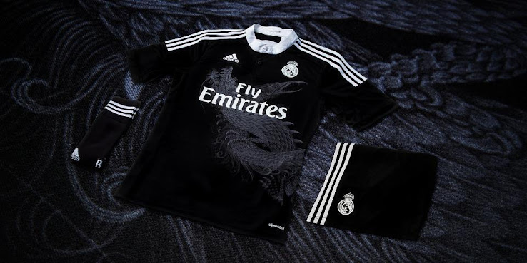 Real madrid shop yeezy kit